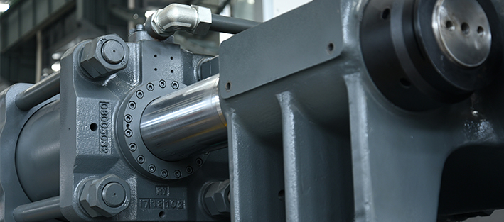 two-platen-injection-molding-machine-safety-features